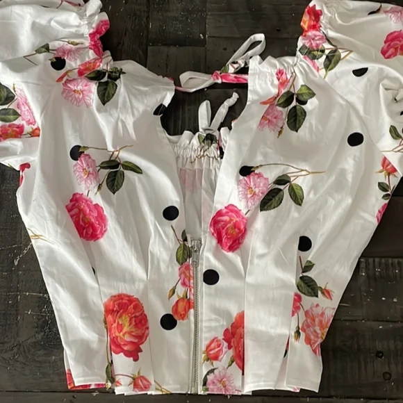 🍋For Love and Lemons Floral Top - Picture 8 of 16